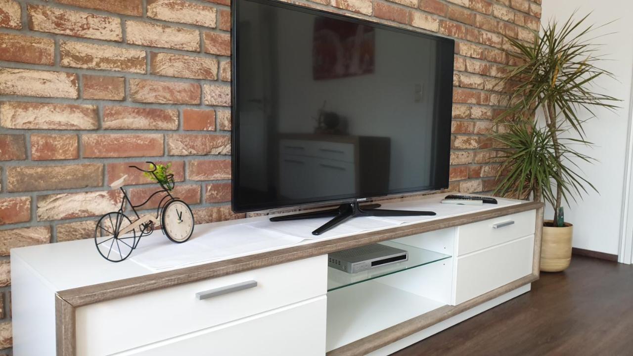 Seensucht & Urlaubstraeume, Ferienwohnung "Seerose" Grossraeschen Exteriör bild